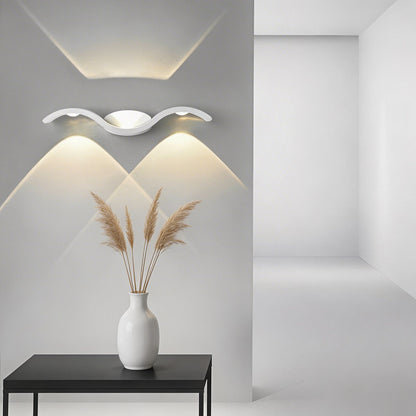 Modern Outdoor Wall Sconce Up Down Die-Cast Aluminum LED Waterproof 9W 3-Light Fixture