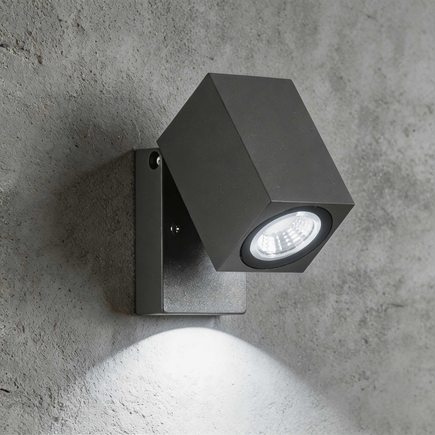 Modern Outdoor Wall Lamp Foldable Waterproof Aluminum 5W LED for Garden and Corridor